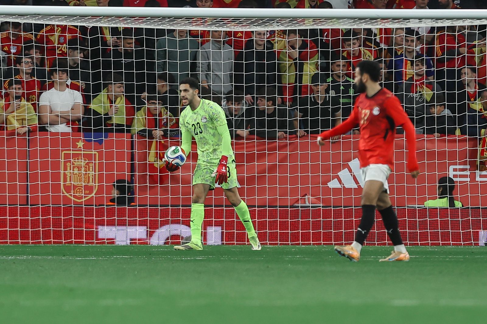 بالصور .. منتخب مصر يتعادل مع إسبانيا بعد أداء رائع