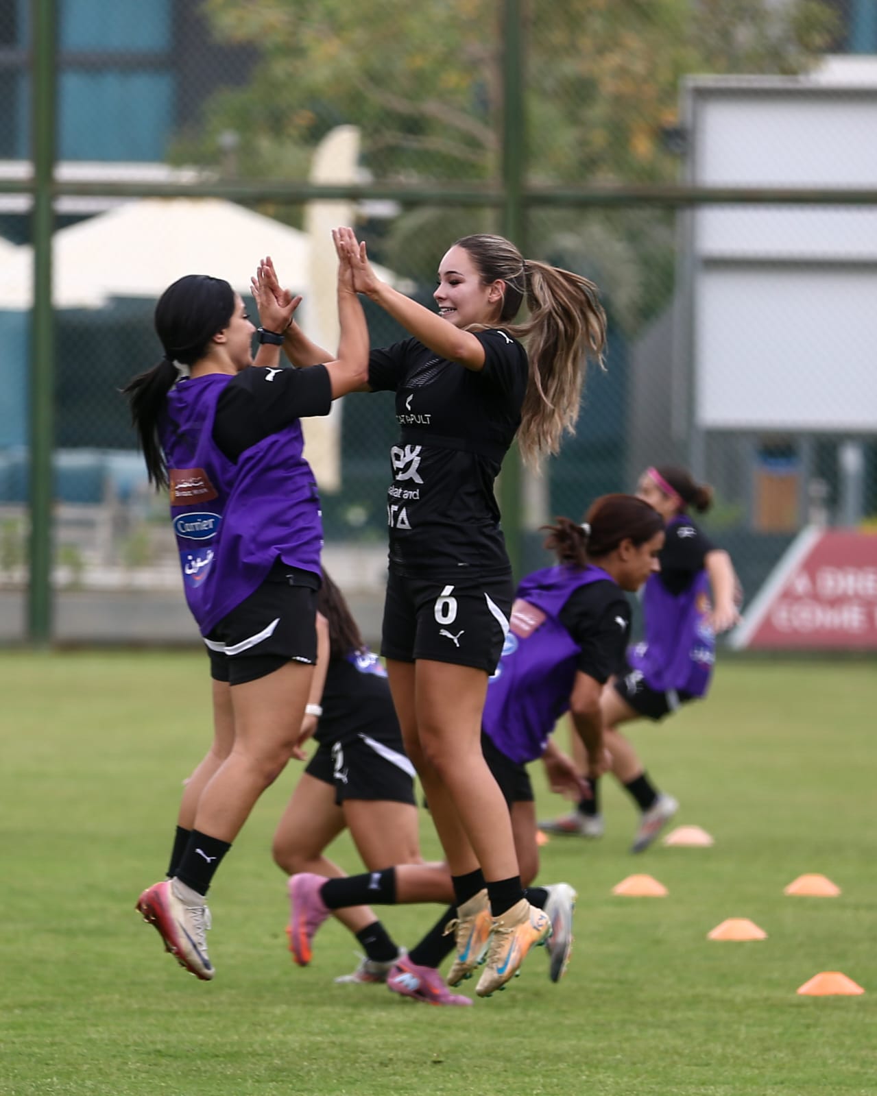تدريب منتخب الكرة النسائية استعداداً لوديتي تونس