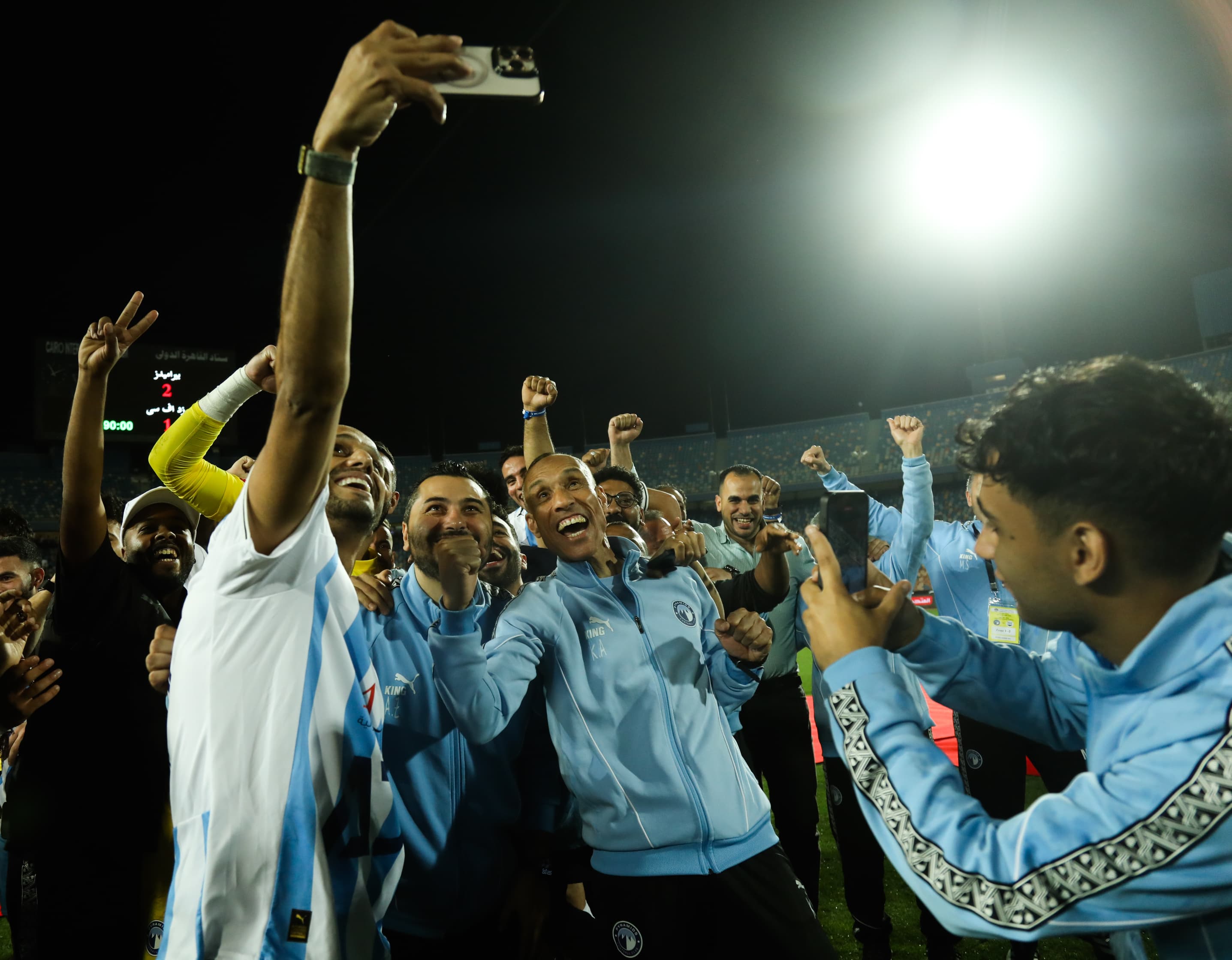 بالصور: مراسم تتويج بيراميدز بكأس مصر