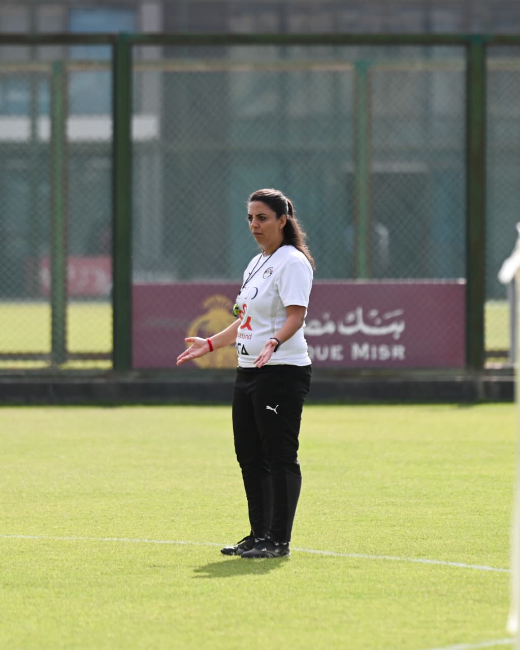 التمرين الأخير لمنتخب الكرة  النسائية تحت ٢٠ سنة قبل السفر لغينيا الإستوائية