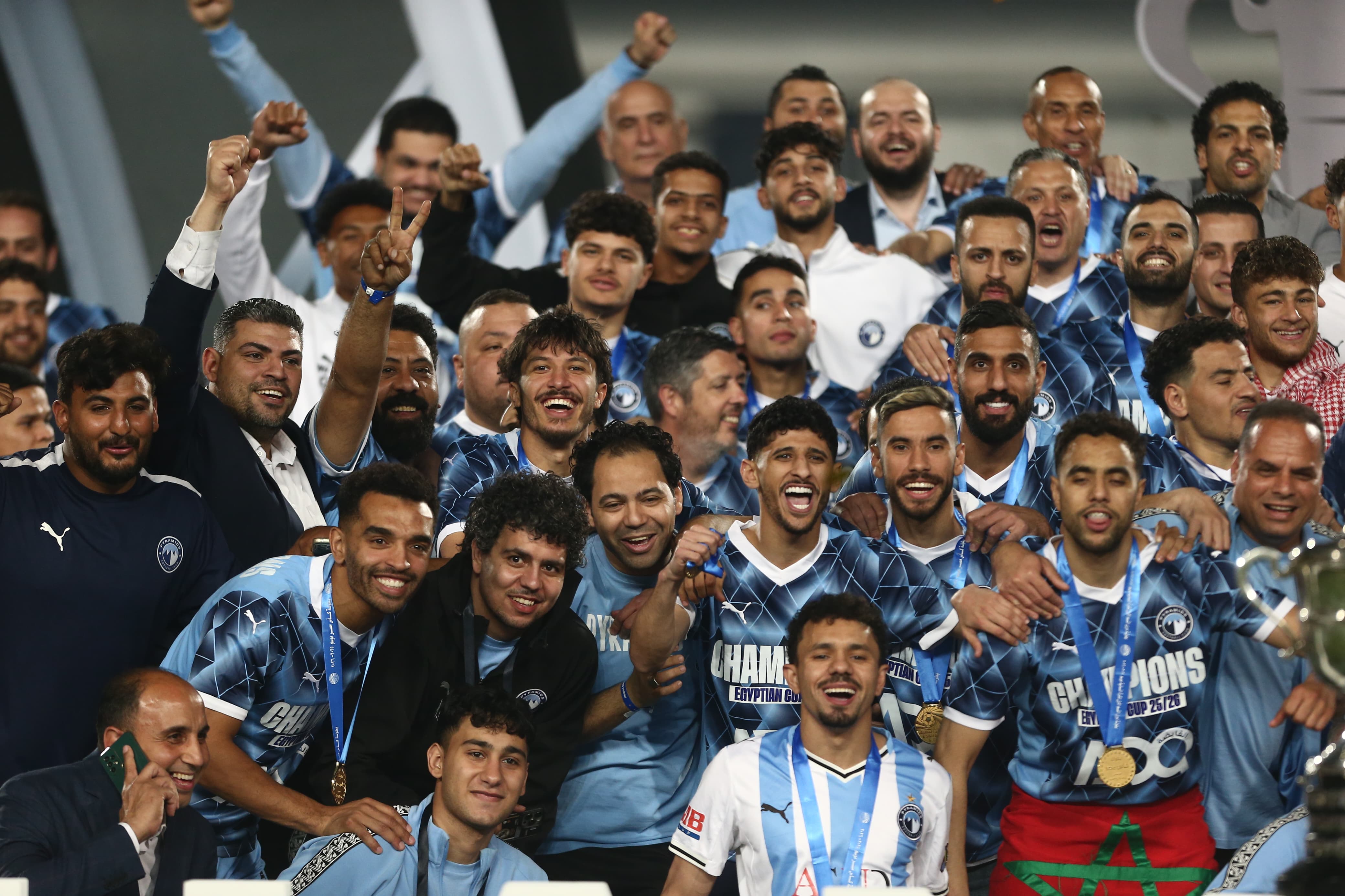 بالصور: مراسم تتويج بيراميدز بكأس مصر