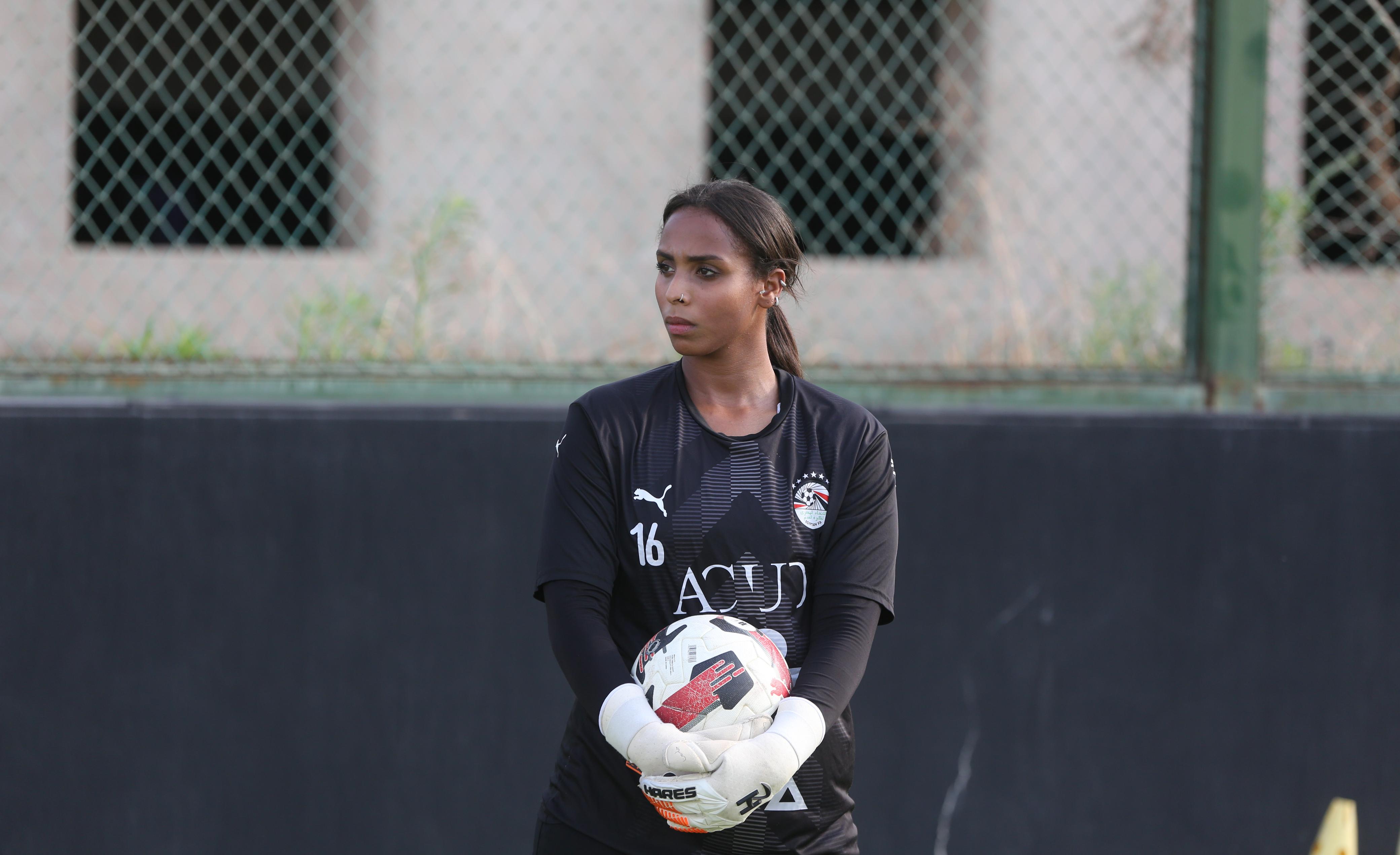 بالصور: تدريب منتخب السيدات