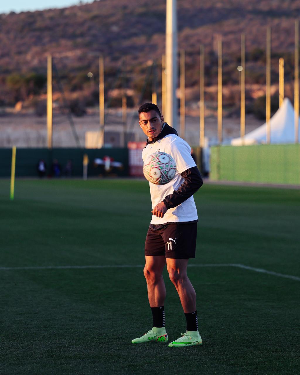 منتخب مصر يواصل تدريباته قبل مواجهة كوت ديفوار