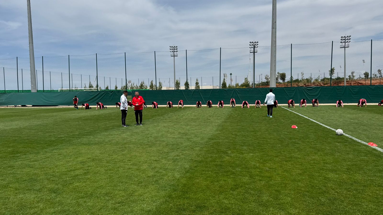 بالصور: تدريبات منتخب الناشئين في المغرب استعدادا لكأس أفريقيا