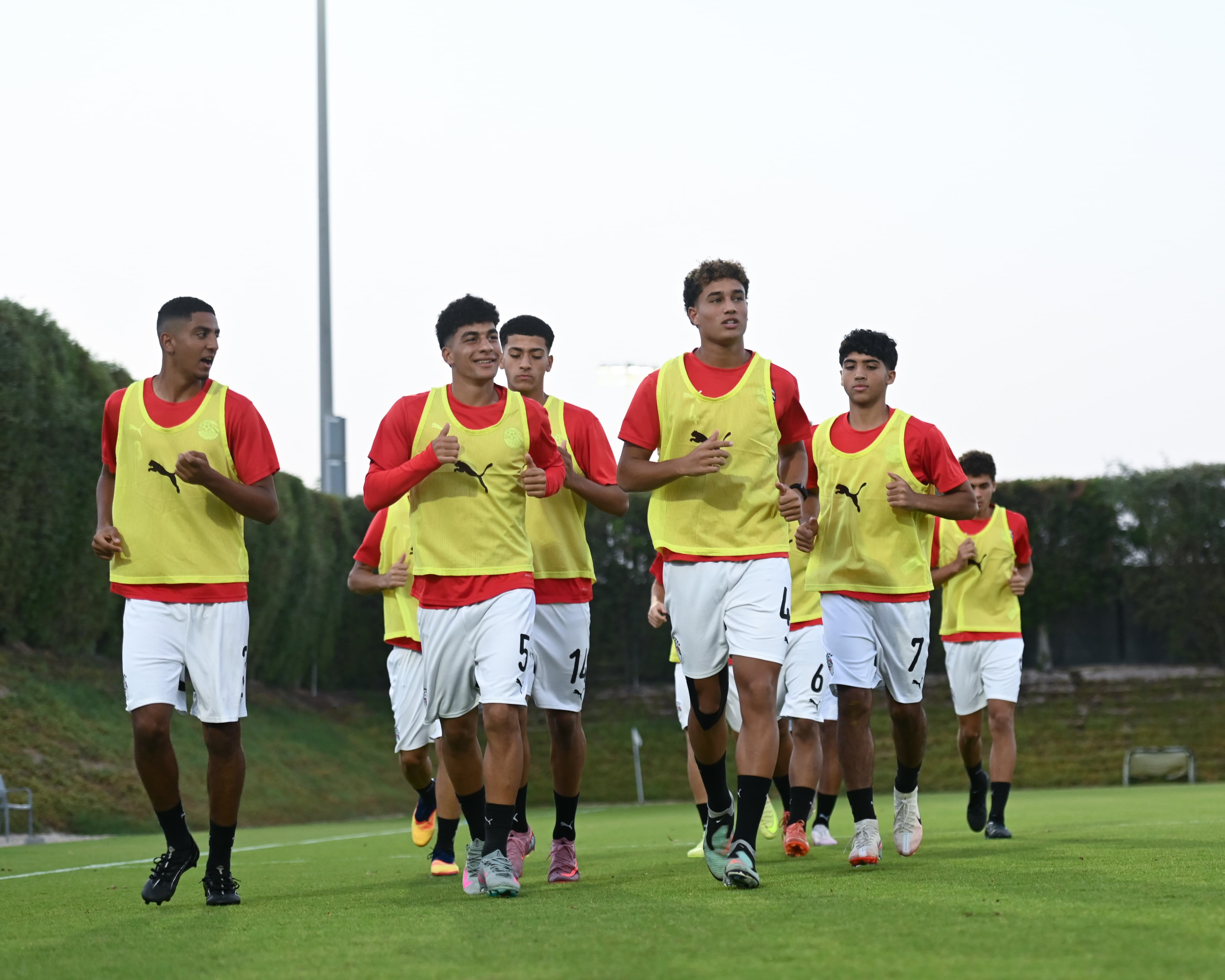 المنتخب الوطني تحت 17 عامًا يختتم استعداداته لمواجهة قطر وديًا 