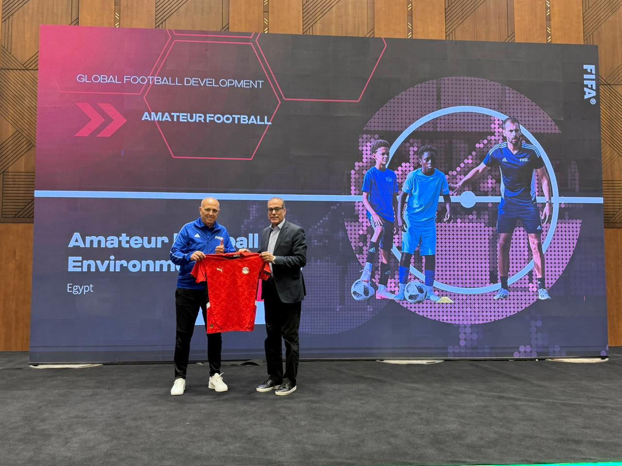 ختام ورشة عمل «فيفا» لكرة القدم للهواة في مصر