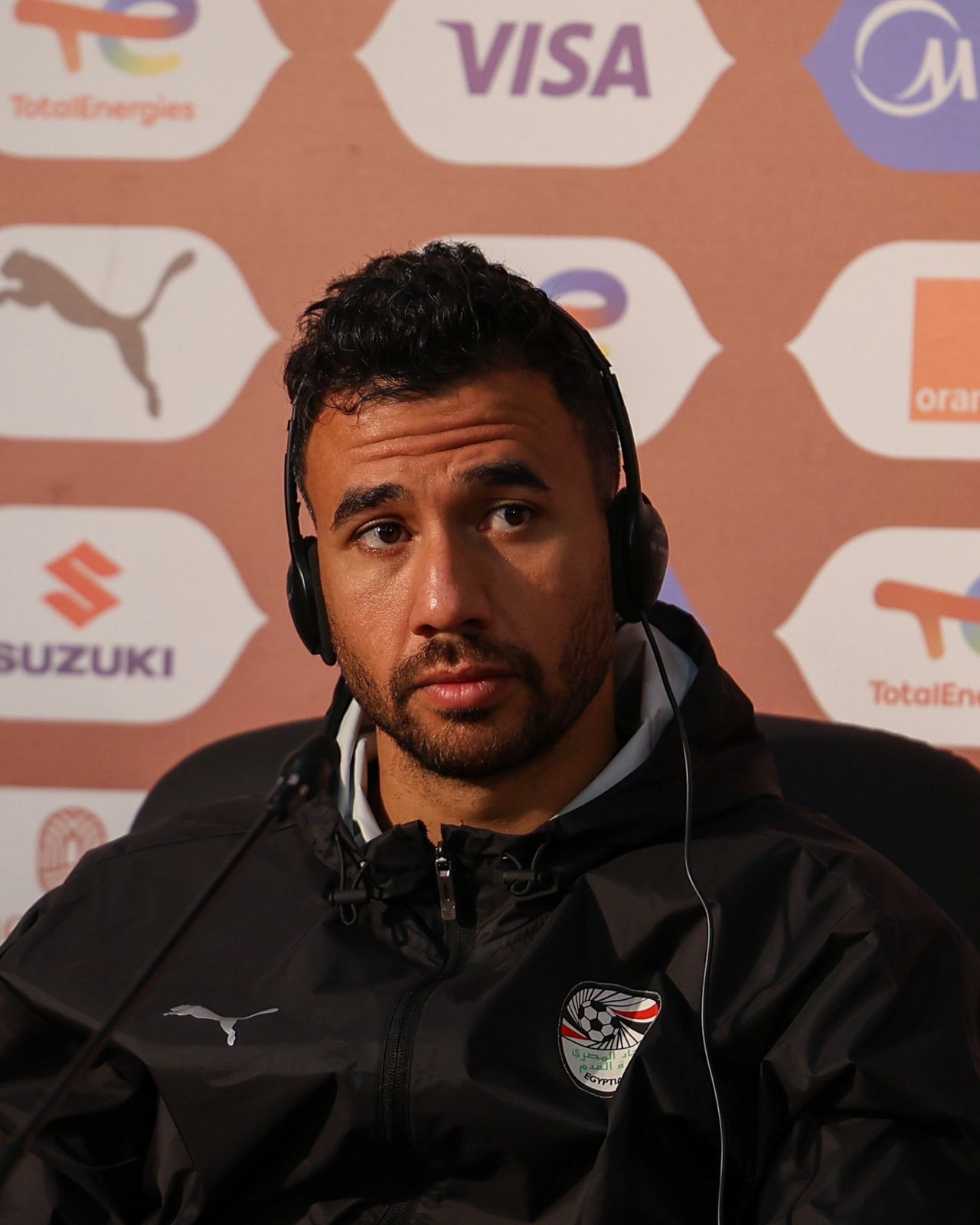 حسام حسن و"تريزيجيه" في المؤتمر الصحفي قبل لقاء كوت ديفوار غدا