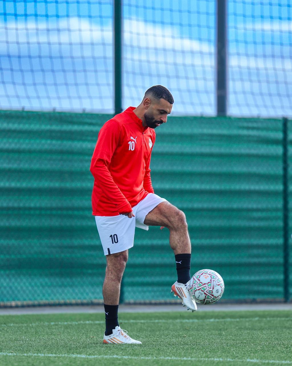 منتخب مصر يختتم تدريباته قبل مواجهة بنين غدًا