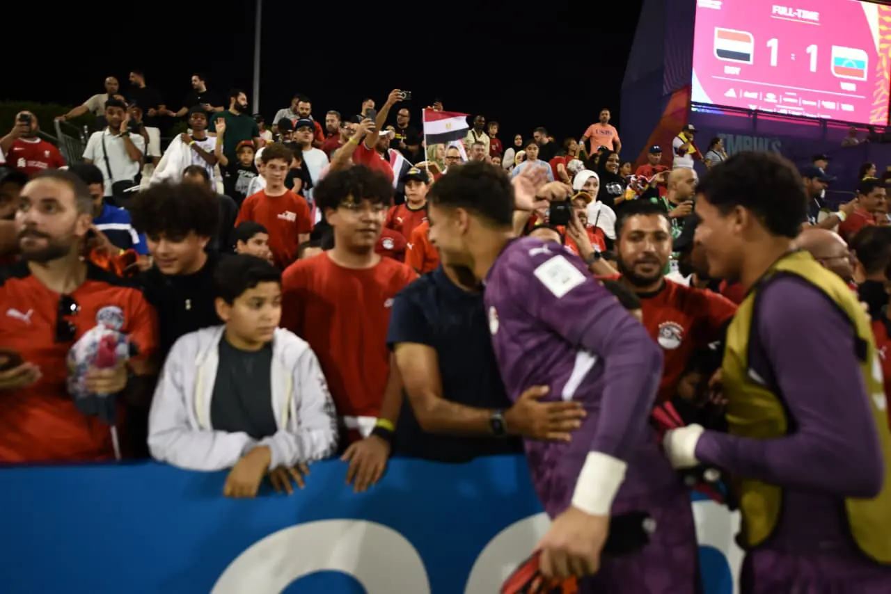 فرحة المنتخب الوطني تحت 17 سنة بعد التعادل مع فنزويلا بعشرة لاعبين