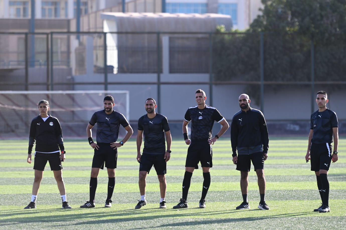 تدريبات فنية وبدنية للحكام تحت إشراف أوسكار رويز رئيس لجنة الحكام