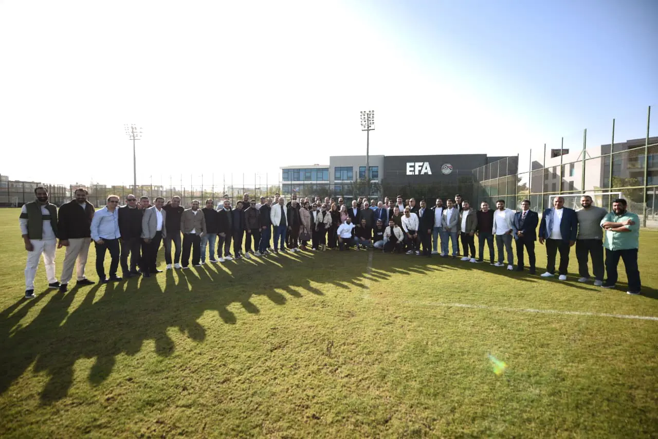 أبوريدة  يستقبل الصحفيين في مقر الاتحاد المصري