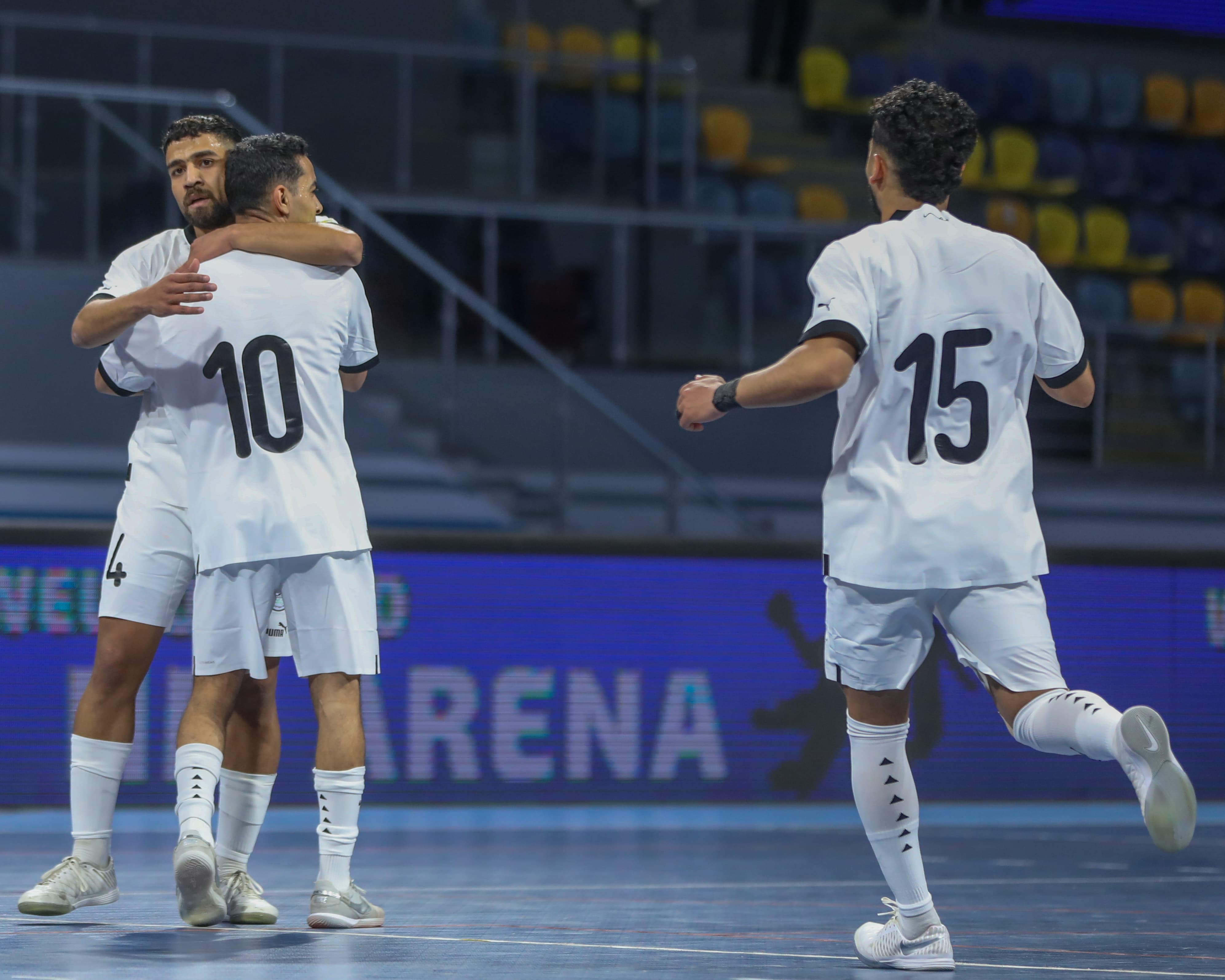 بالصور: منتخب مصر لكرة الصالات يفوز على نظيره الجزائري (4 - 1) وديا