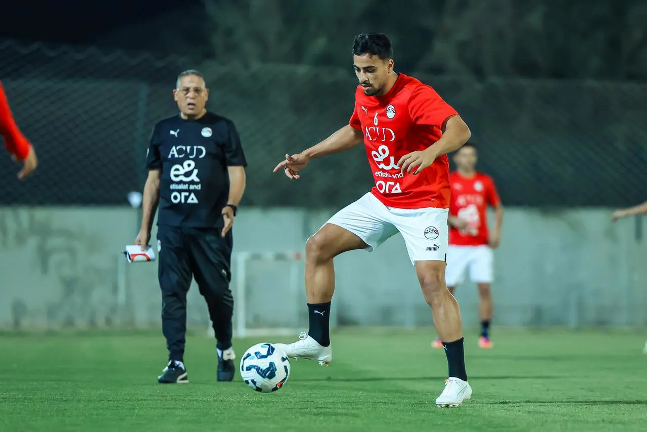 منتخب مصر يختتم تحضيراته لمواجهة أوزبكستان في دورة العين