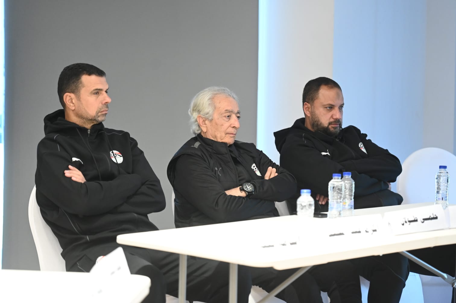 صور محاضرة pro1  عن طرق التعامل مع وسائل الإعلام