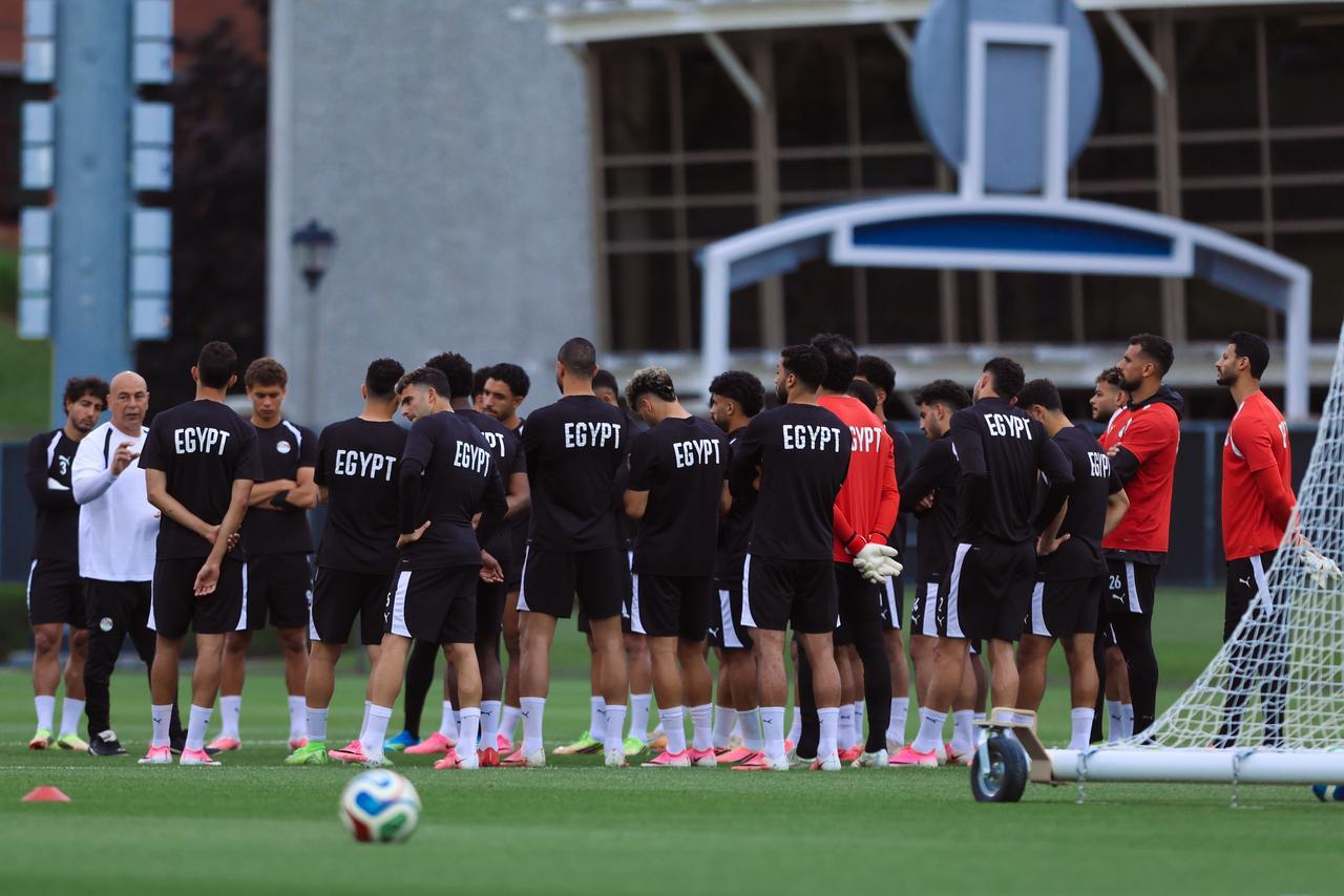 بالصور.. منتخب مصر يخوض تدريباته بسبوكين استعدادا لمواجهة إيران 