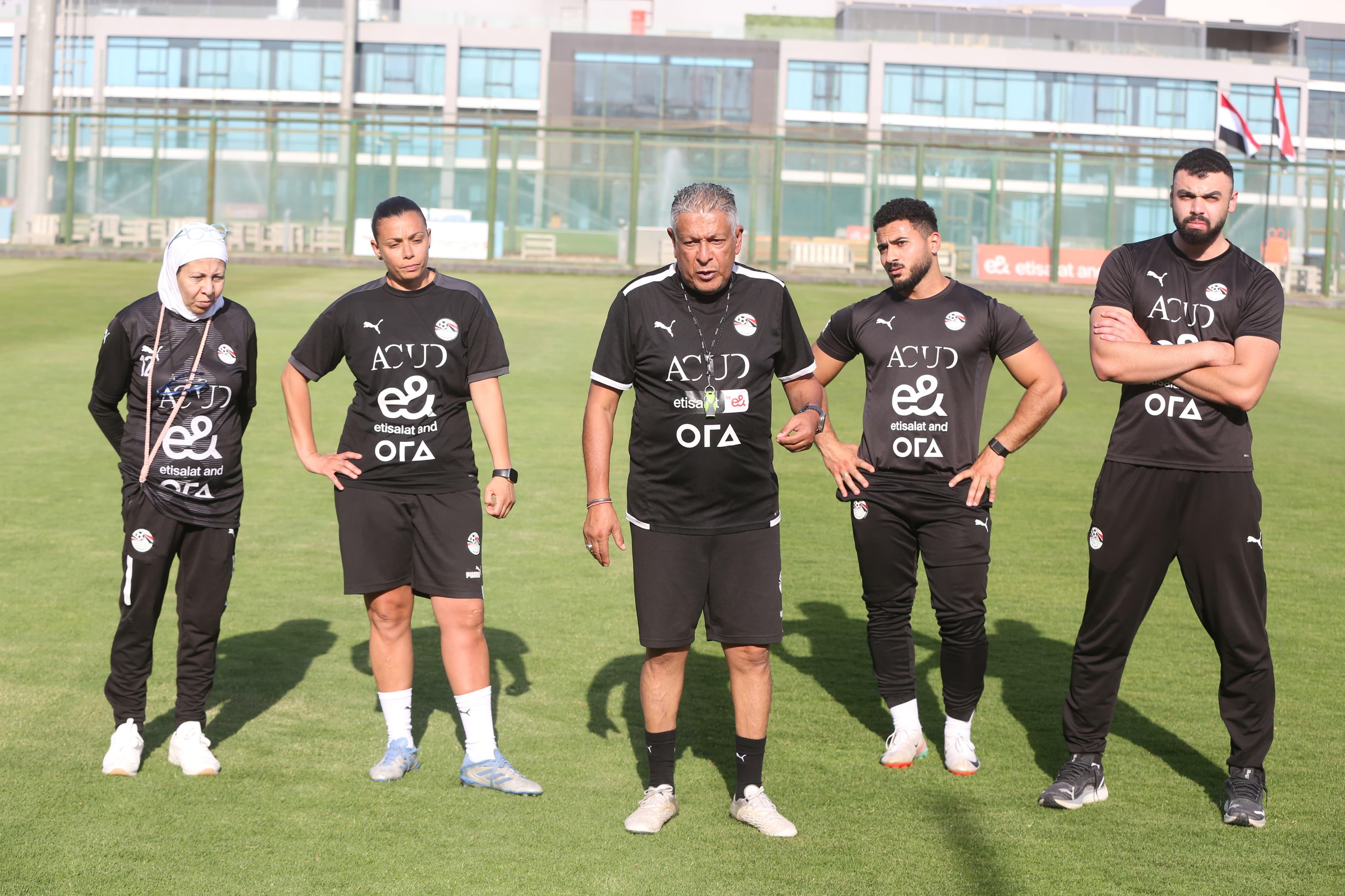 بالصور: تدريب منتخب السيدات