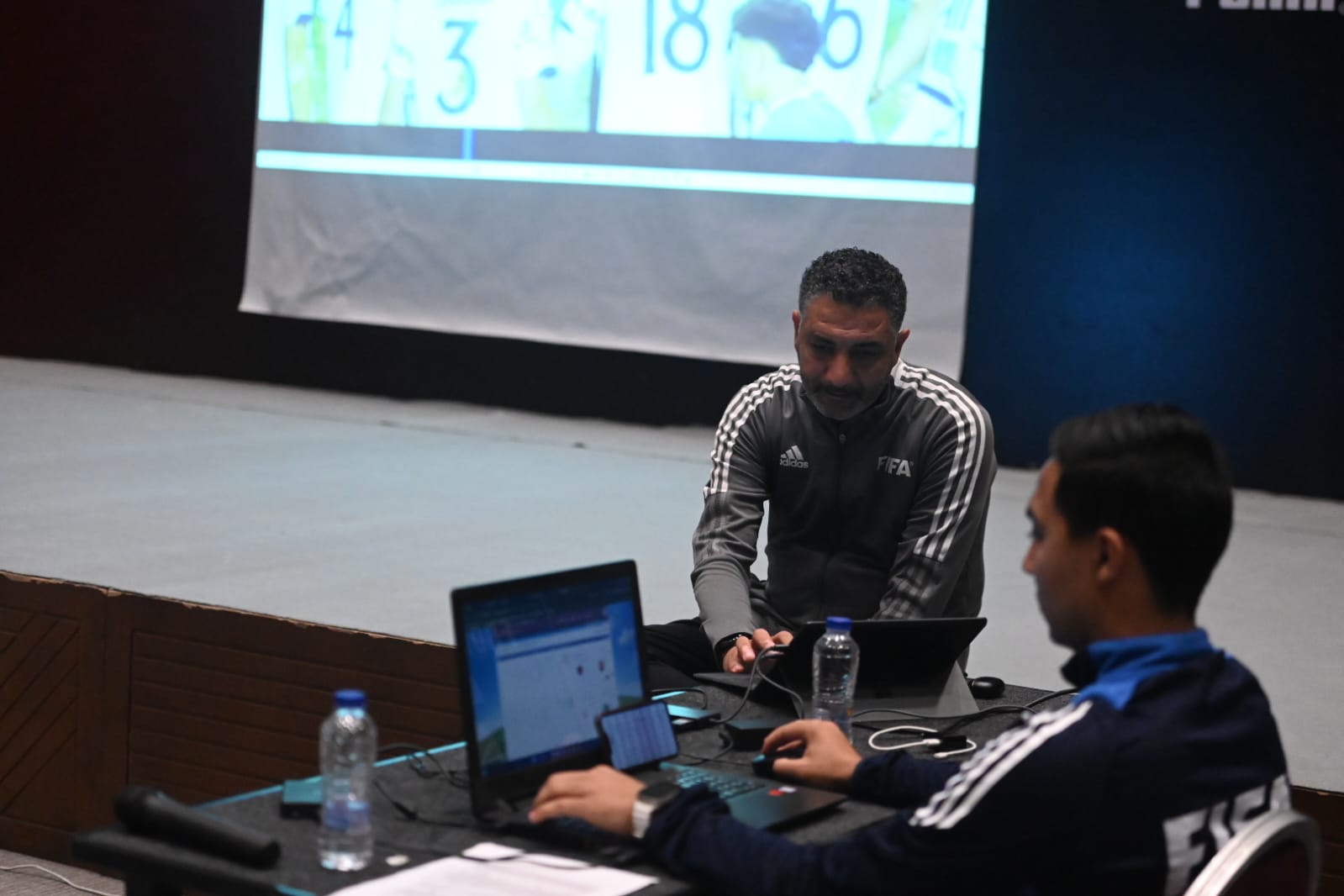 معسكر الاتحاد الدولي للحكام الواعدين في مصر