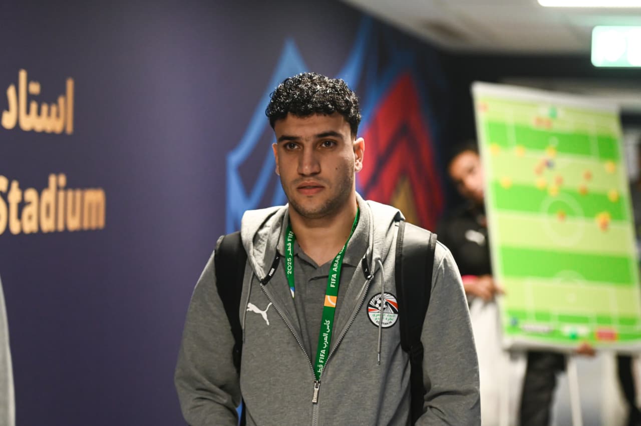 منتخب مصر المشارك في كأس العرب يصل لملعب البيت قبل مواجهة الأردن