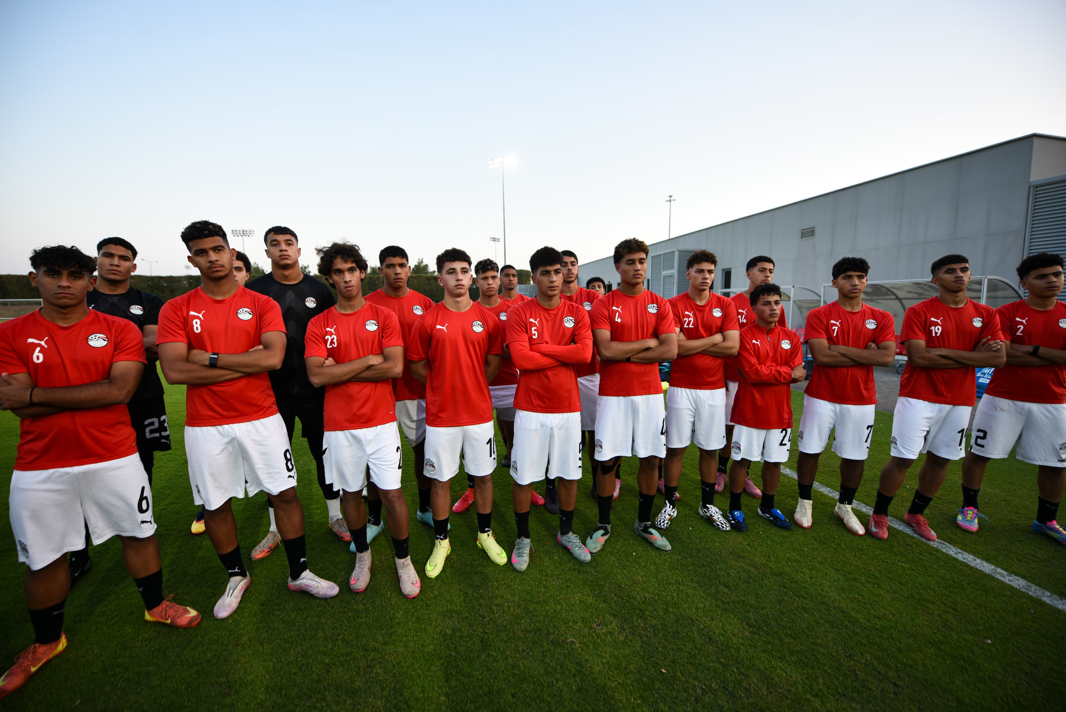 المنتخب الوطني تحت 17 عامًا يختتم استعداداته لمواجهة قطر وديًا 
