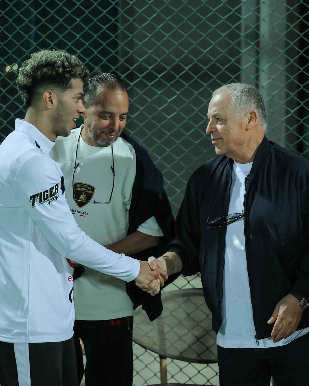 بالصور: المنتخب يخوض تدريبه الثاني في معسكر مايو استعدادا للقاء روسيا