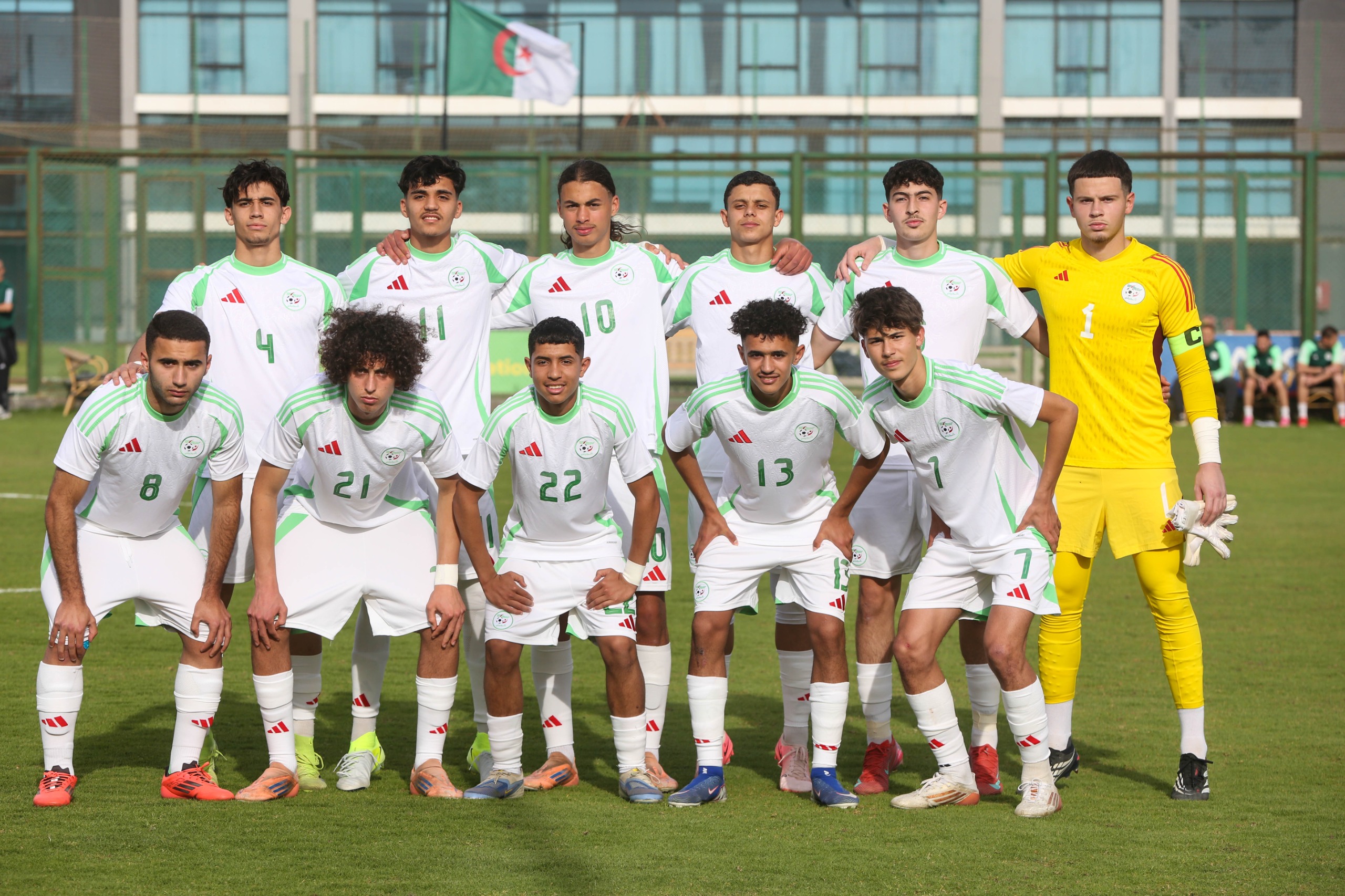 منتخب الناشئين يهزم الجزائر ودياً بهدف نظيف 