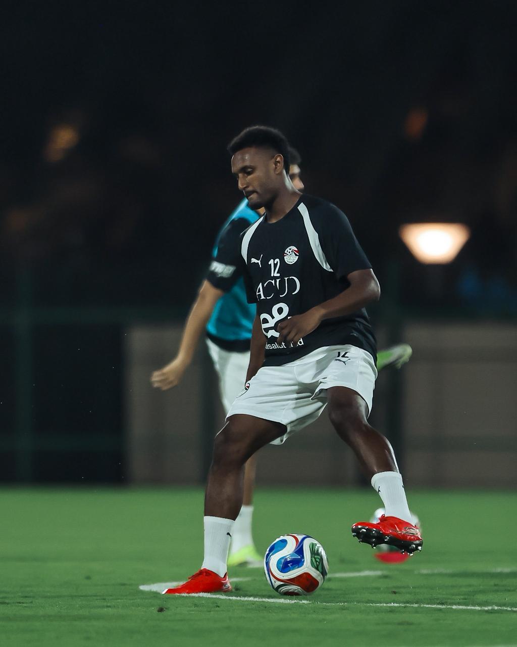 منتخب مصر يخوض تدريبه الأول في جدة استعداداً لودية السعودية 