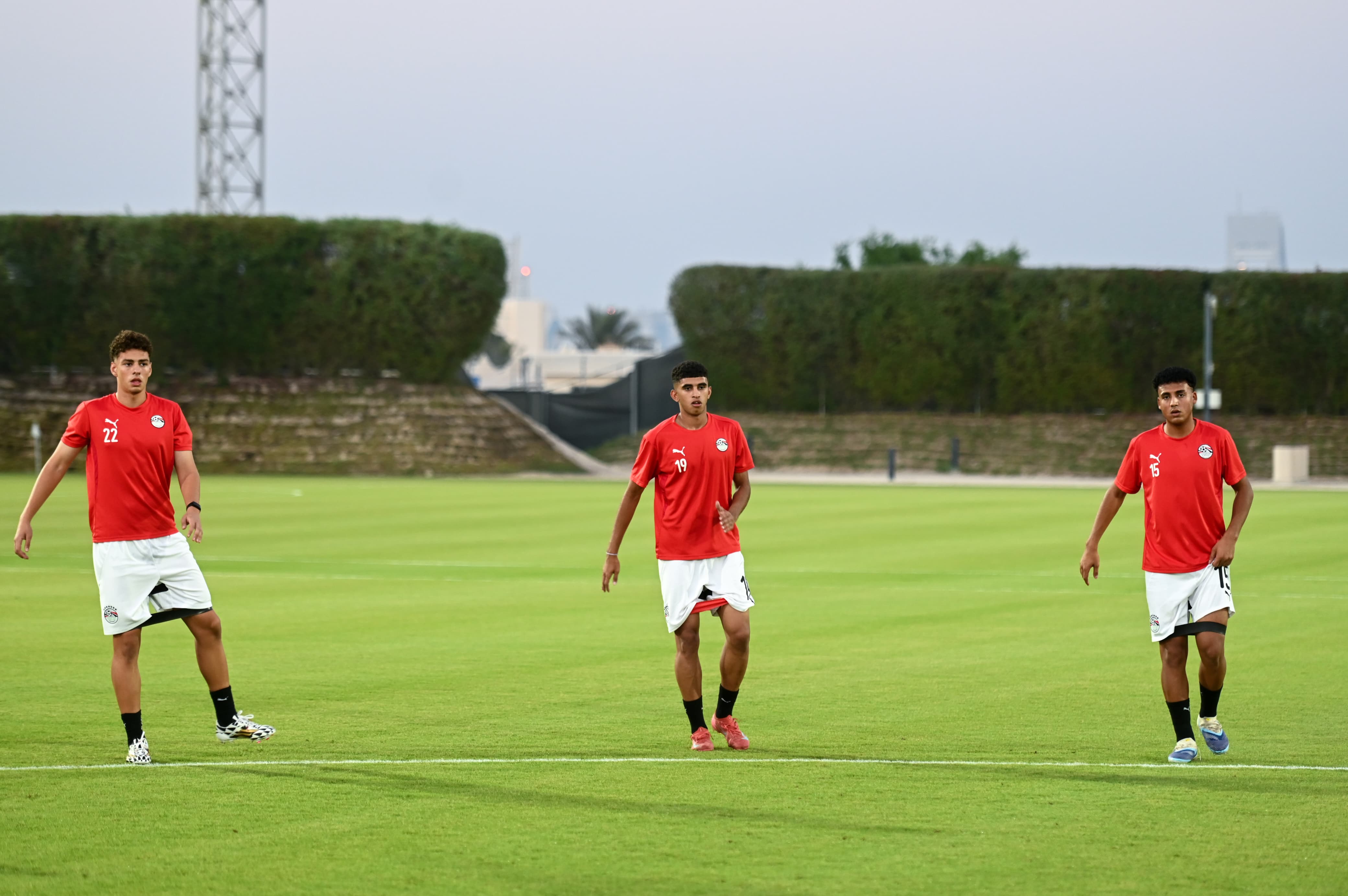 المنتخب الوطني تحت 17 عامًا يختتم استعداداته لمواجهة قطر وديًا 