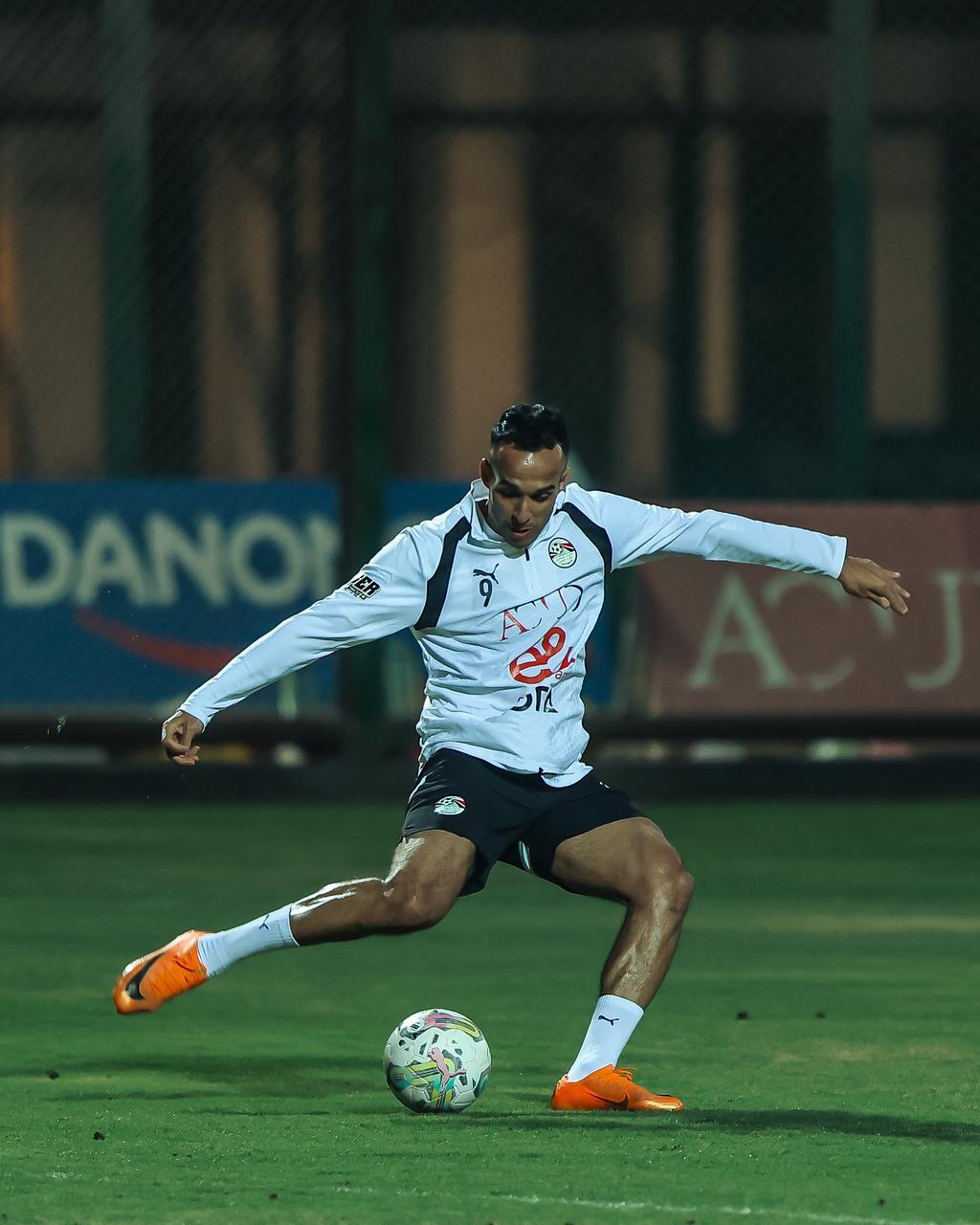 منتخب مصر يخوض ثالث  تدريباته بمركز المنتخبات الوطنية استعدادا لوديتي السعودية و إسبانيا 