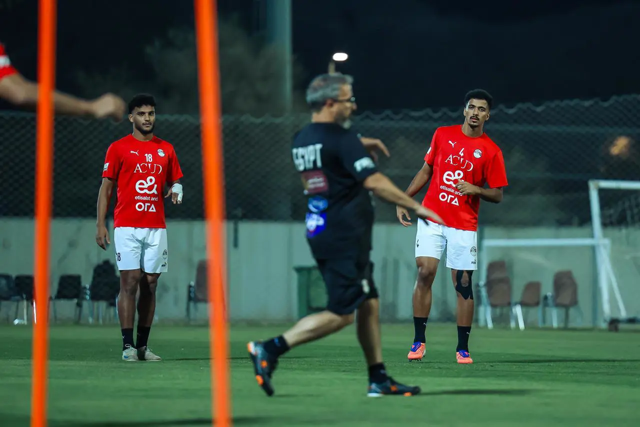 منتخب مصر يختتم تحضيراته لمواجهة أوزبكستان في دورة العين