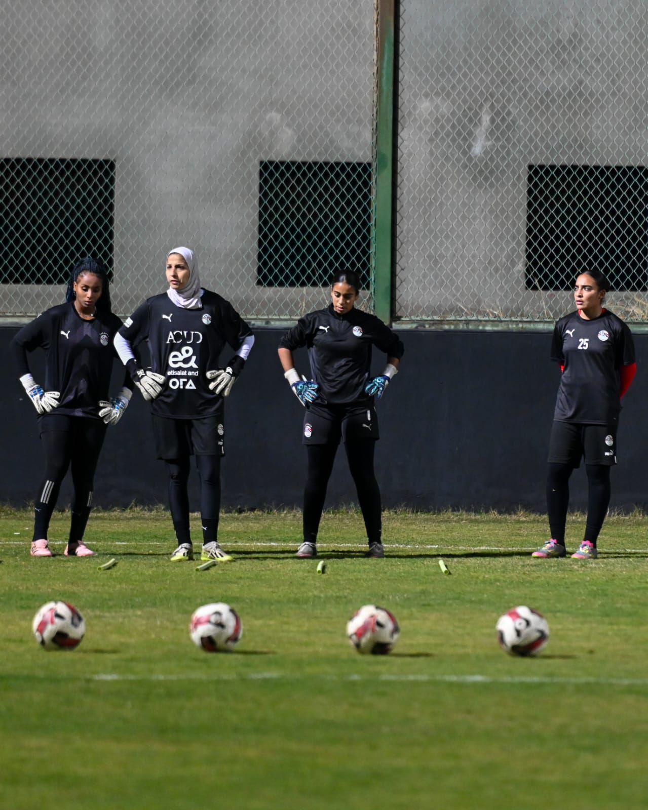 المنتخب الوطني للكرة النسائية يختتم تحضيراته لودية الجزائر الثانية