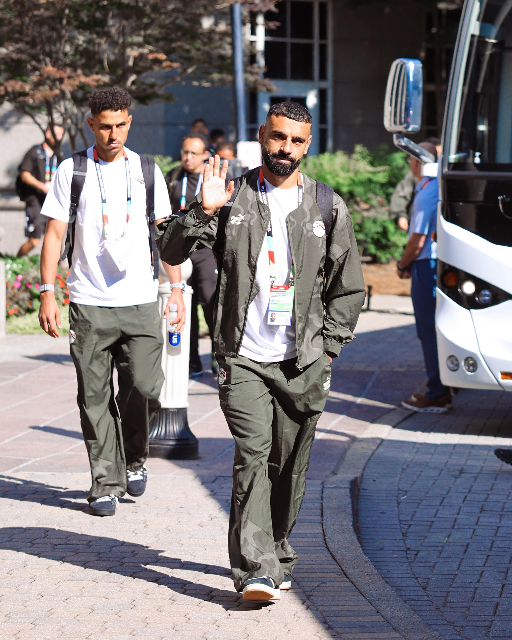بالصور: منتخب مصر يتحرك لملعب مرسيدس بنز في اتلانتا قبل مواجهة الأرجنتين