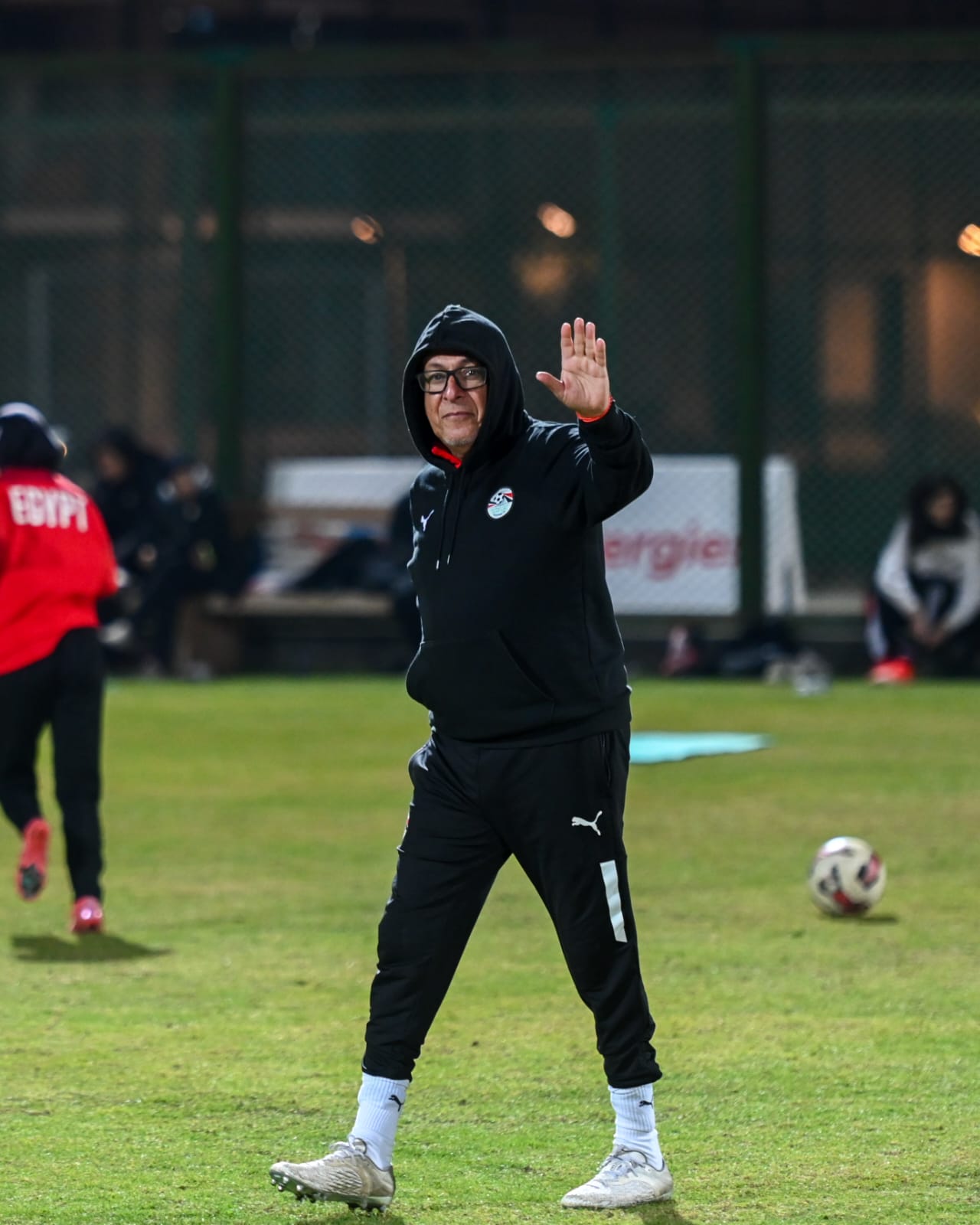 المنتخب الوطني للكرة النسائية يختتم تحضيراته لودية الجزائر الثانية